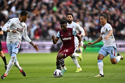 89 Touch Aston Villa Star Showed Unai Emery What His Best Position Is