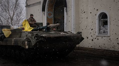 Attacks Continue In Ukraine Despite Russias Supposed Cease Fire The