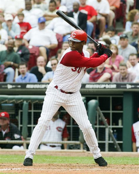 Ken Griffey, Jr., Cincinnati Reds Editorial Stock Photo - Image of dugout, game: 231398688