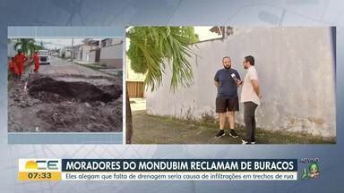 Bom Dia Cear Moradores Reclamam De Buracos No Bairro Mondubim Em