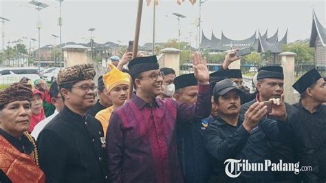 Anies Baswedan Dan Surya Paloh Mendarat Di Padang Sumatera Barat Hari