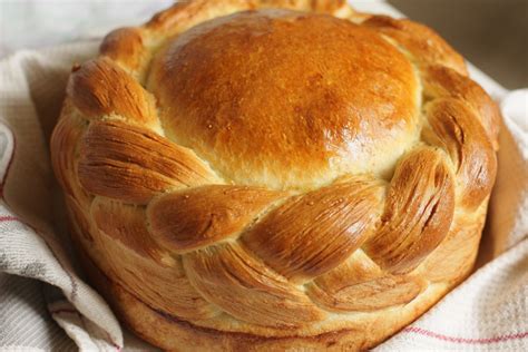 Dolce Fooda: Christmas Bread (Česnica)