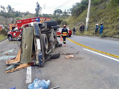 Accidente De Tr Nsito En Quito Deja Heridos Y Dos Fallecidos Ecu