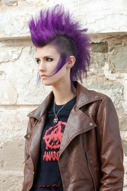 Female Punk Musicians Punk Hairstyles For Women Stylish Punk Hair Photos Punk Hair Punk