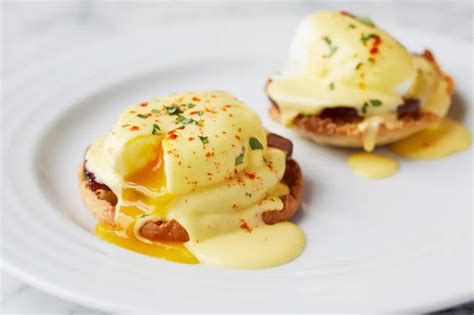 Eggs Benedict Heres The Egg Cellent History Of Your Favorite Dish Stylish Pie