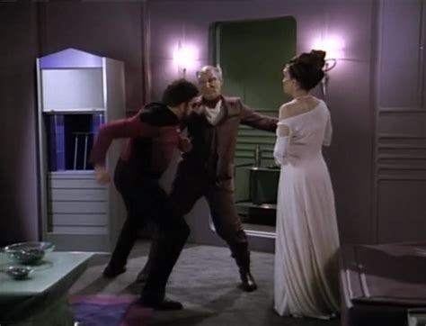 star trek - Did Michelle Yeoh do her own stunts in this scene ...