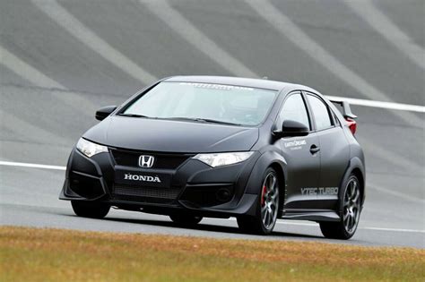 Honda Zeigt In Genf Den Civic Type R Concept Hier Ein Prototyp Bei