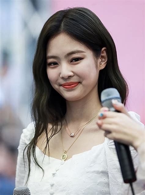 Detail Foto Jennie Blackpink Koleksi Nomer