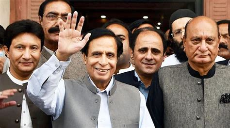 CM Parvez Elahi Signs Summary For Punjab Assembly S Dissolution