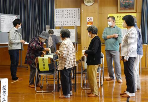 ＜2021衆院選さが＞唐津市の離島で期日前投票 3日前倒し、投票箱本土へ 前回衆院選、悪天候で運べず 行政・社会 佐賀県のニュース