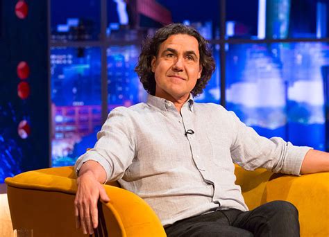 Need Date Night Inspo Mickey Flanagan Is Coming To Ireland