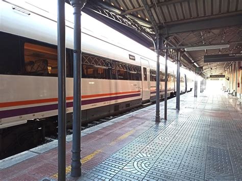 Ya Se Pueden Adquirir Los Abonos Gratuitos De Renfe