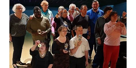 Villefranche Sur Sa Ne Un Bowling Adapt Pour Les Personnes En