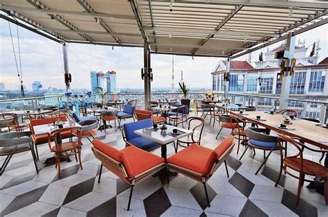 5 Kafe Rooftop Di Surabaya Teduh Sembari Nikmati City View