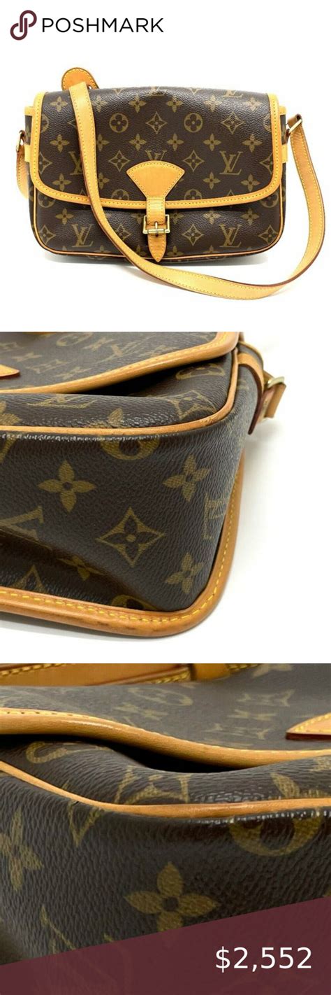 AUTHENTIC LOUIS VUITTON Monogram Cross Body Bag Louis Vuitton