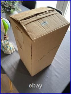 Disney Cinderella Castle Mickey Minnie Mouse Hot Air Balloon Figurine 90s Box Disney Mickey