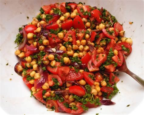 Kichererbsen Salat Mit Tomaten Und Petersilie Carl Tode G Ttingen