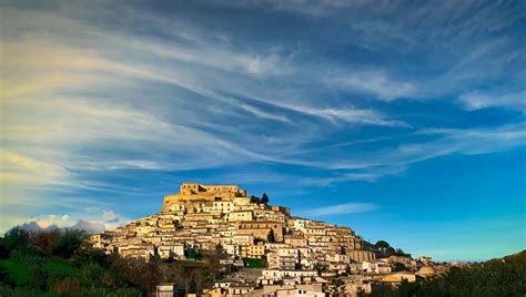 Rocca Imperiale Borgo Tra I PiÙ Belli Ditalia