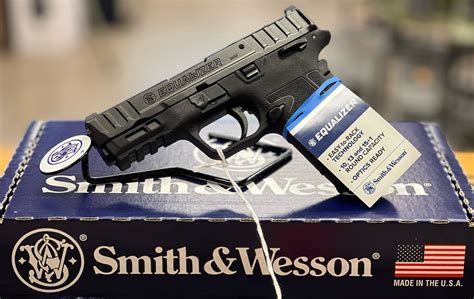 NEW SMITH WESSON EQUALIZER OPTIC READY 9 MM PRICE IS 516 25