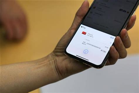 已經上手iphone X的人告訴你，蘋果的人臉識別是種怎樣的體驗 每日頭條