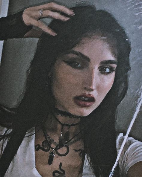 @beebeeasmr18 | so i’ve been informed that this fit is giving Tifa