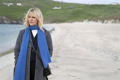 Meet Shetland S DI Ruth Calder Ashley Jensen Reveals All What To Watch