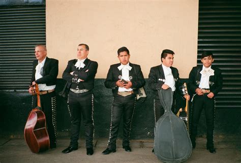 Mariachi Players of Plaza Garibaldi | MONTECRISTO