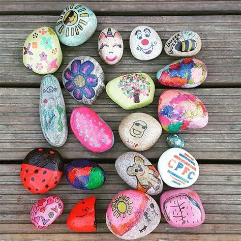 How To Paint Rocks Step By Step Painted Rock Ideas Painted Rocks