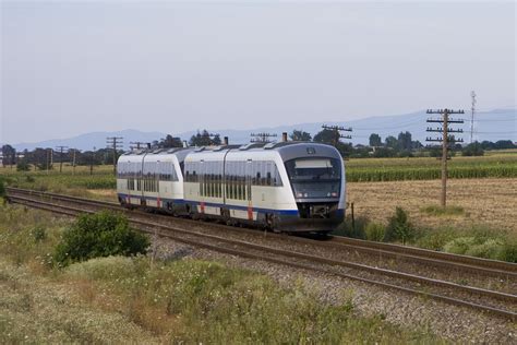 Class 96 Desiro of CFR between Sîntana and Zimandu Nou