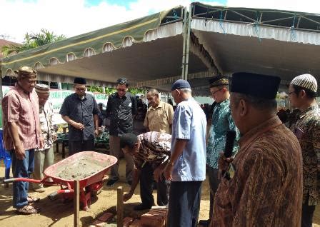 Wakili Pj Gubernur Kadisdikbud Papua Selatan Letakkan Batu Pertama