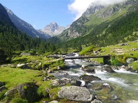 La Vallée du Lutour Pyrénées A chacun son sommet