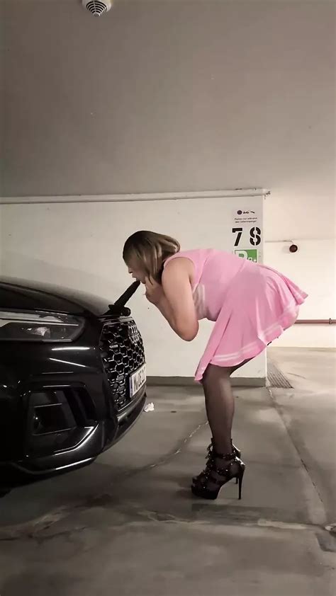 Sissy Frisky Fucking BBC Dildo In Garage Shemale Amateur Porn Feat SissyDaniella XHamster