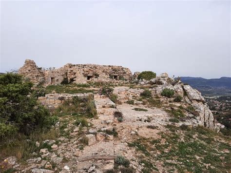 Lei Sauto Valat Rando La Crau Rocbaron Ruines De Saint Sauveur