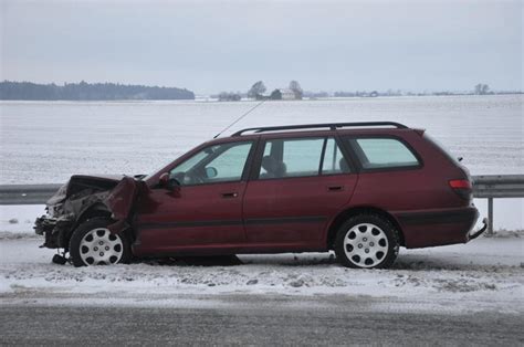 Eisgl Tte Verursachte Unfall