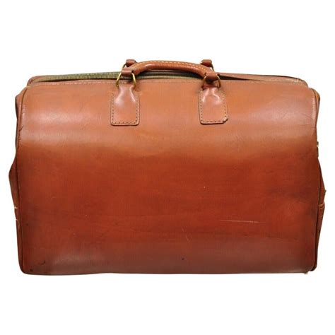 Vintage Leather Doctor S Bag At Stdibs Antique Leather Doctors Bag