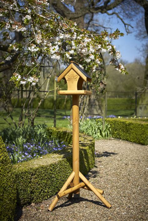 Tom Chambers Honeybee Bird Table Yarm Diy