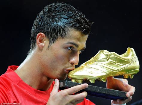 Cristiano Ronaldo From Manchester United Boy Wonder To Real Madrid