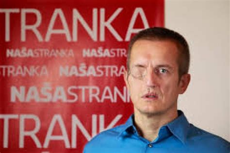 NIJE BOLEST SVE ŠTO BOLI Frustrirani član Naše stranke Marko