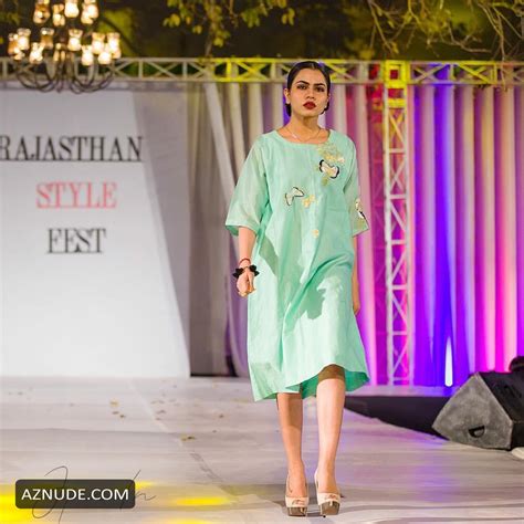 Neha Pareek Hot Sexy Pics Collection AZNude