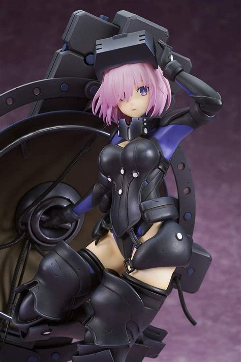 未使用に近い新品未開封 国内正規品 Fate Grand Order マシュキリエライト オルテナウス 17スケール 完成品フィギュア