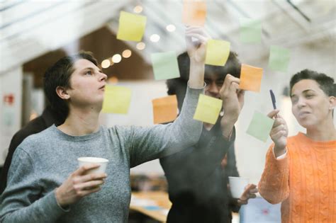 Adaptabilidade no trabalho o que é como desenvolver desafios