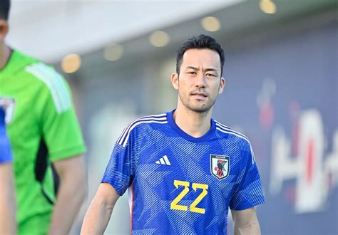 ｢もう練習再開とは｣サッカー日本代表・吉田麻也がシャルケに合流！ スパイク片手に練習場での写真に｢1万超いいね｣ 概要 海外サッカー