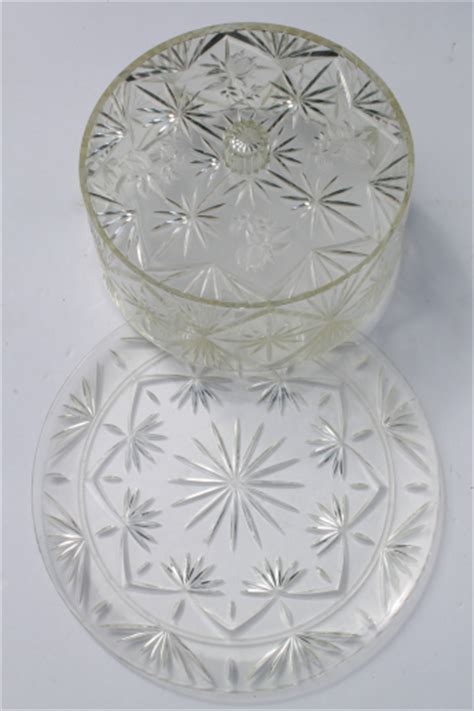 Vintage Lucite Clear Plastic Cake Keeper Cake Saver Cover Cake Plate