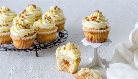 Vanilla Caramel Cupcakes