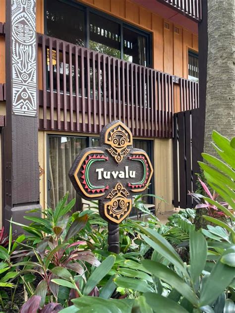 Disney's Polynesian Village Resort - Key To The World Travel