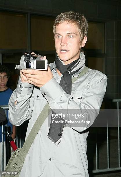 Jason Mewes Zack And Miri Photos and Premium High Res Pictures - Getty ...