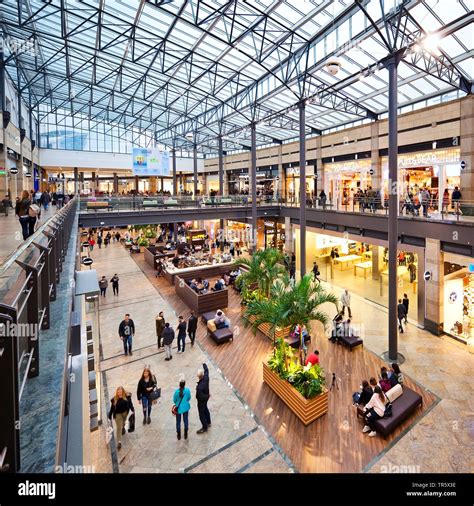 Centro shopping centre oberhausen hi-res stock photography and images - Alamy