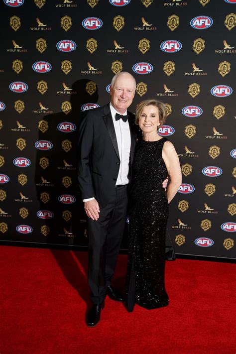 Brownlow Medal Red Carpet Mega Gallery All The Glamour From The Afls