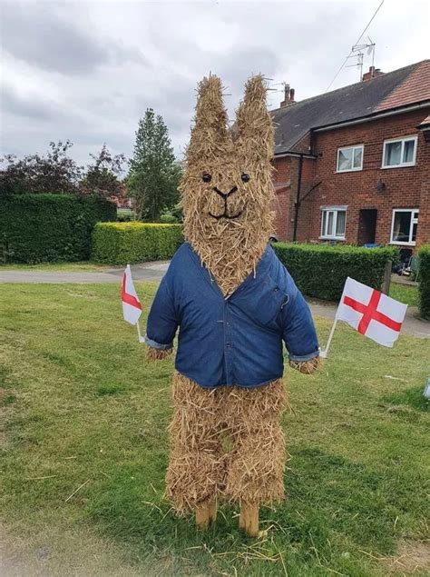 The Free Scarecrow Hunt In East Yorkshire Thats Full Of The Feel Good