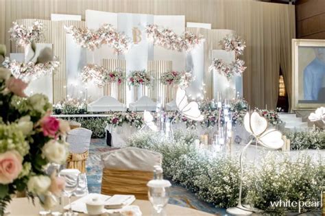 Pullman Hotel Jakarta Central Park By White Pearl Decoration